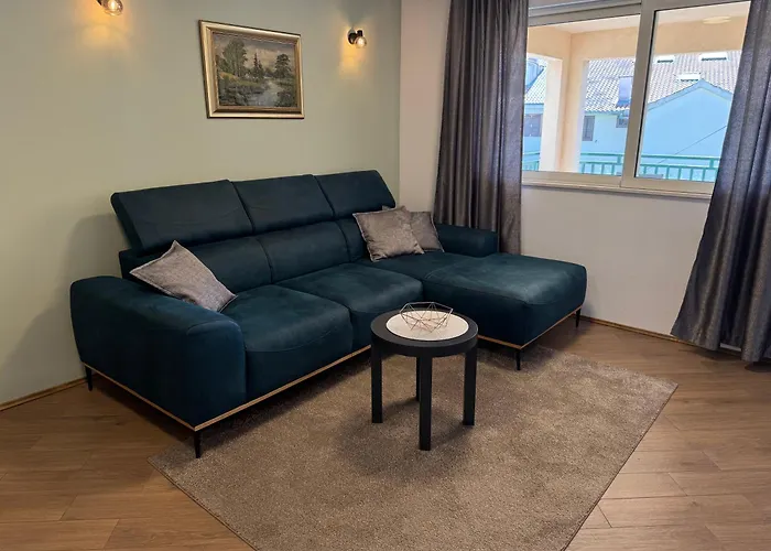 Апартаменти Garden View Макарська