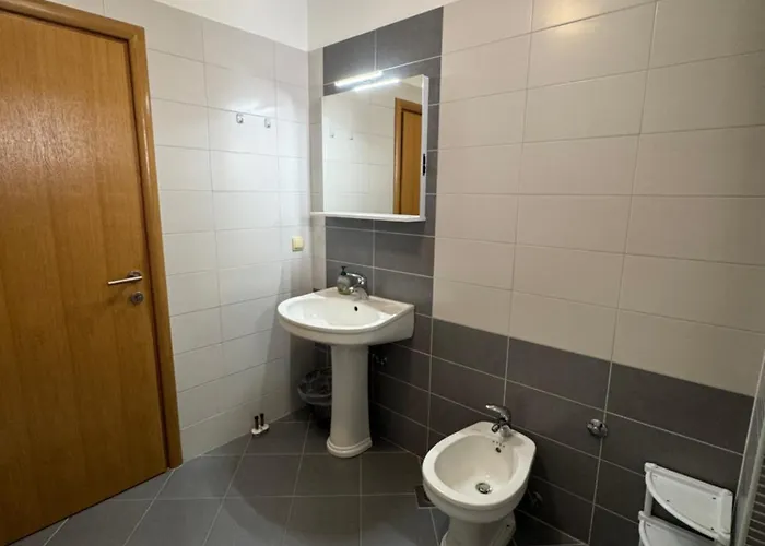 Garden View Апартаменти Макарська