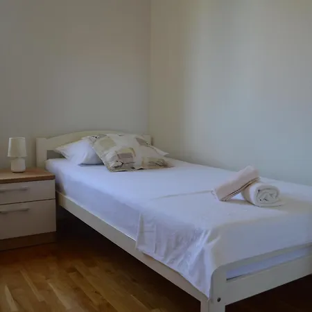 Lägenhet Garden View