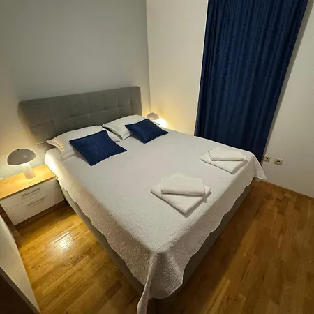 Lägenhet Garden View